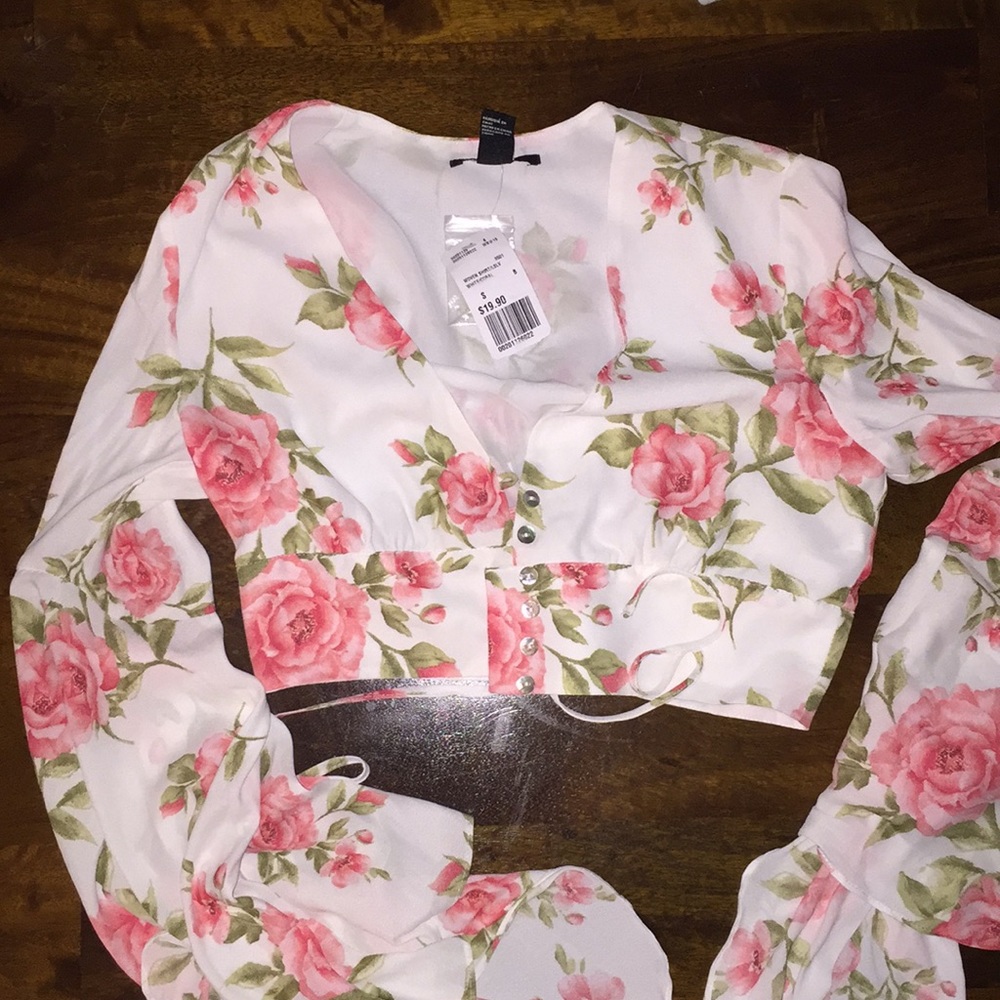 Flowery crop top